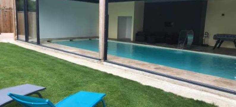 Logement 4 Personnes Avec Piscine intérieure 31 degrés Zoo de la Fleche 24 h du Mans图片