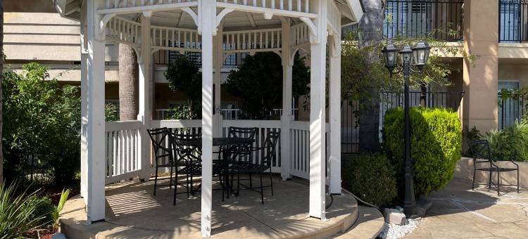 Studio 6瓦列霍，加州 - 纳帕谷(Studio 6 Vallejo, CA  Napa Valley)图片