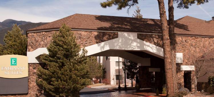 费拉格尔斯塔夫希尔顿大使套房酒店(Embassy Suites by Hilton Flagstaff)图片