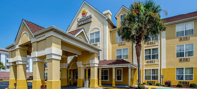 桑蒂I-95舒适套房酒店(Comfort Inn & Suites Santee I-95)图片