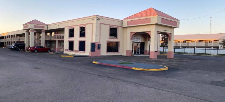 敖德萨大学区美吟酒店(Baymont by Wyndham Odessa University Area)图片