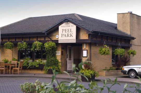 皮尔公园格拉斯哥东基尔布赖德普瑞米尔酒店(Premier Inn Glasgow East Kilbride Peel Pk)