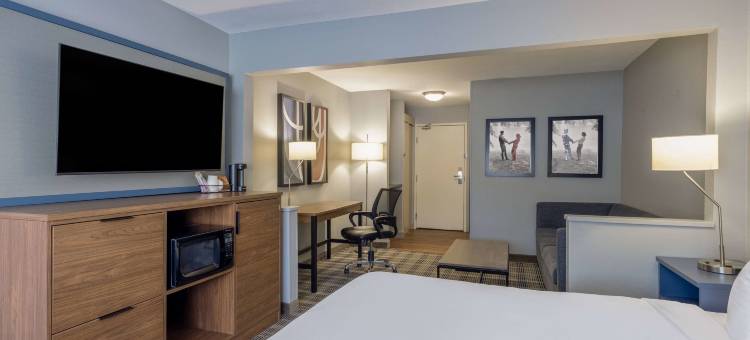 德卢斯美吟温德姆酒店(AmericInn by Wyndham Duluth)图片