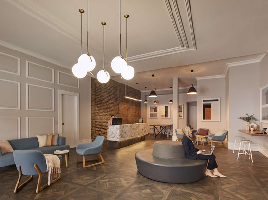 悉尼阿尔提莫酒店, EVT旗下