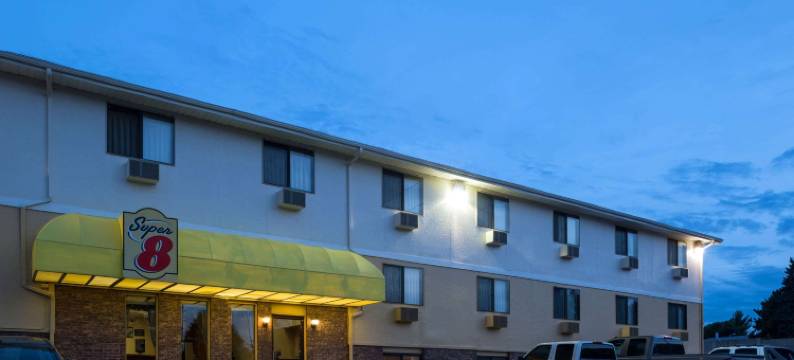 奥马哈东北速8酒店(Super 8 by Wyndham Omaha NE)图片