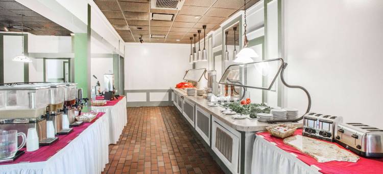 杰克逊维尔I-95巴特勒大道温德姆华美达酒店(Ramada by Wyndham Jacksonville I-95 by Butler Blvd)图片