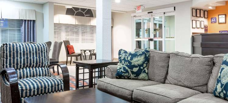 胡佛-伯明翰麦客达套房酒店(Microtel Inn & Suites by Wyndham Hoover/Birmingham)图片