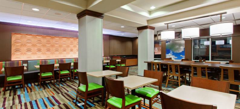 拉加尔托西科维纳万枫酒店及套房(Fairfield Inn & Suites Los Angeles West Covina)图片