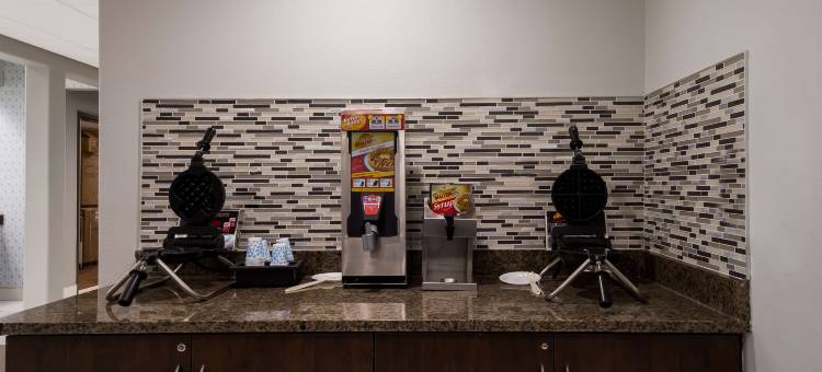 贝斯特韦斯特圣安东尼奥海洋世界酒店(SureStay Hotel by Best Western San Antonio West SeaWorld)图片