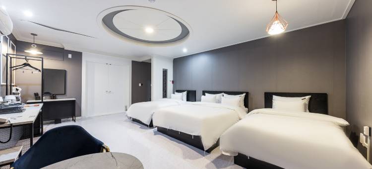 清州南乌尔波酒店(Cheongju Hotel Namuneulbo)图片