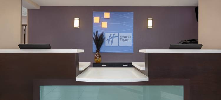 智选假日套房酒店巴里(Holiday Inn Express & Suites BARRIE by IHG)图片