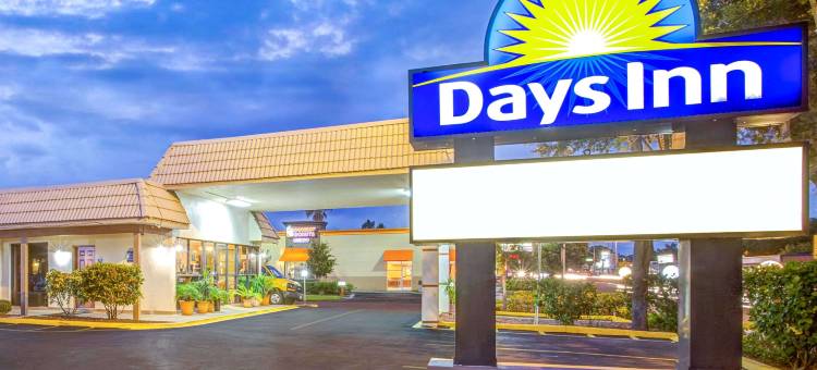 圣彼得堡中心戴斯酒店(Days Inn by Wyndham St. Petersburg Central)图片