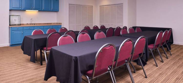 奥马哈机场丽怡酒店(Country Inn & Suites by Radisson, Omaha Airport, IA)图片