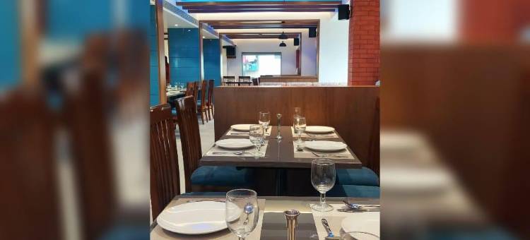 Hotel Red Chillee Restro图片