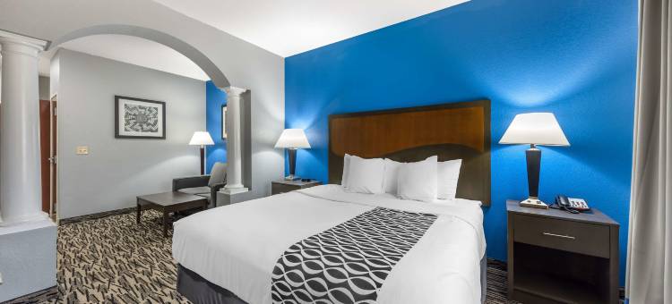 阿托卡贝斯特韦斯特套房酒店(Best Western Atoka Inn  Suites)图片