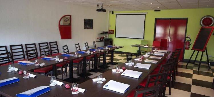 蓬阿穆恩佐酒店 - 基里亚德直营酒店(Enzo Hotels Pont-A-Mousson by Kyriad Direct)图片