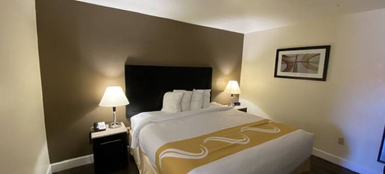 德尔里奥温德姆贝蒙特酒店(Baymont by Wyndham Del Rio)图片