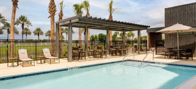 圣露西港特拉迪申万怡酒店(Courtyard Port St. Lucie Tradition)图片