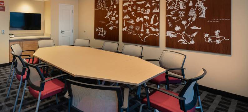 TownePlace套房酒店-橡树溪密尔沃基(TownePlace Suites Milwaukee Oak Creek)图片