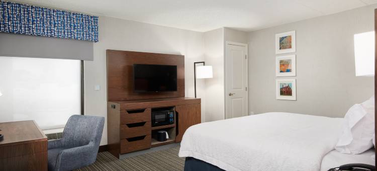 希尔顿欢朋酒店-费尔法克斯城(Hampton Inn Fairfax City)图片