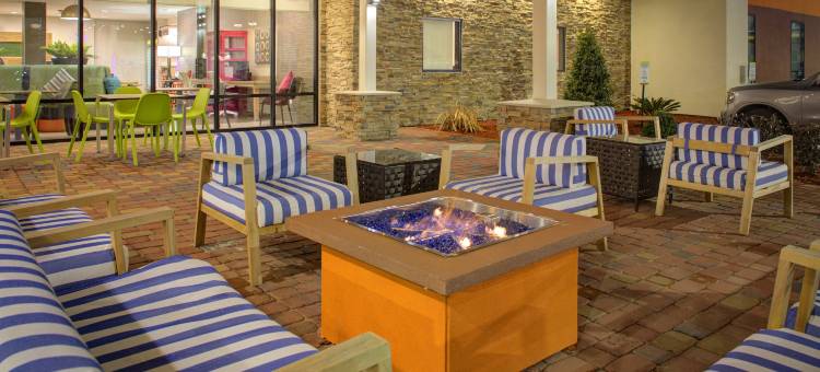 查尔斯湖希尔顿惠庭酒店(Home2 Suites by Hilton Lake Charles)图片