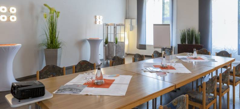 祖姆尼斯特泰乡村酒店(Landhotel Zum Niestetal)图片