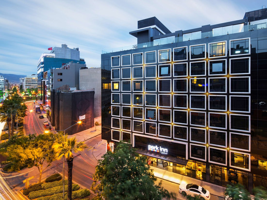 伊兹密尔丽柏酒店