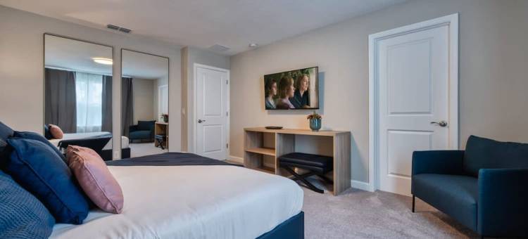 10分钟距离迪士尼豪华5卧室家庭(Luxury 5 Bedroom Home 10 Minutes from Disney)图片