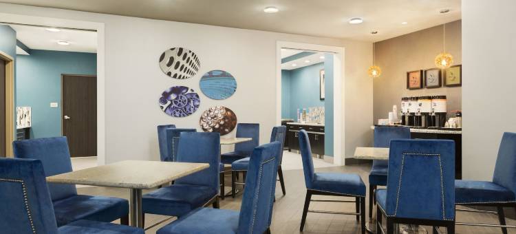 希尔顿欢朋套房酒店-赫恩登雷斯顿(Hampton Inn & Suites Herndon-Reston)图片