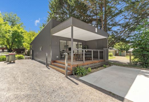 Tasman Holiday Parks - South Bright Hotel Overview