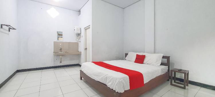 RedDoorz Syariah Near Universitas Muhammadiyah Cirebon图片