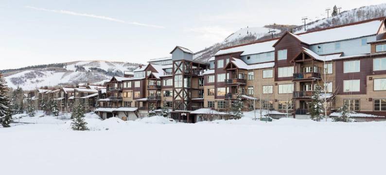 Private Hot Tub and Ski-in/Ski-Out Access - Cozy Mountain Oasis图片