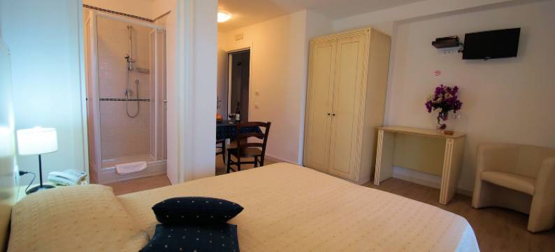 塔塔鲁各毕安卡酒店(Hotel la Tartaruga Bianca)图片