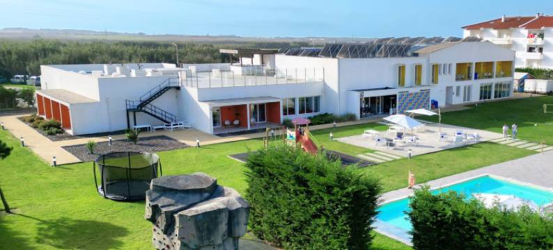 乘浪度假村及水疗中心(Ride Surf Resort & Spa Peniche)图片