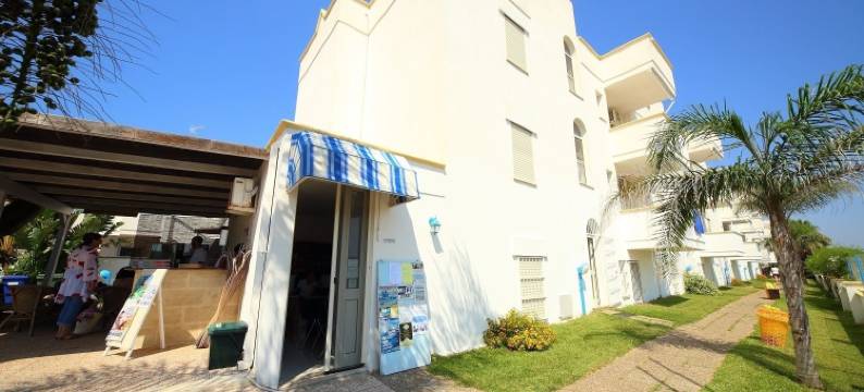 乌真托瑞瓦马勒公寓式酒店(Residence Rivamare Ugento)图片