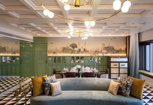 Taj Lands End Hotel Overview