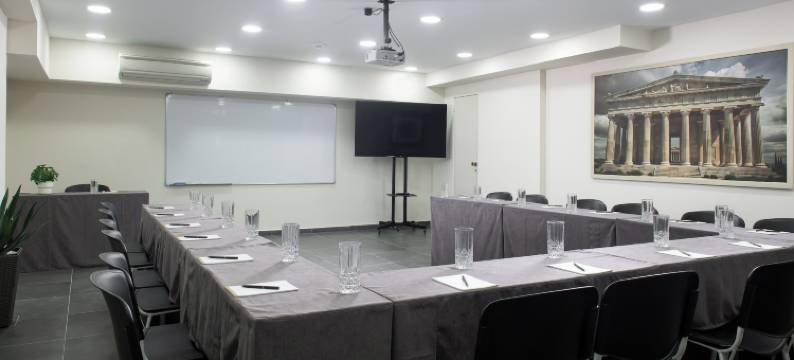 雅典河湾区套房酒店(Athenian Riviera Hotel & Suites)图片