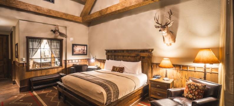 大柏树小屋(Big Cypress Lodge)图片