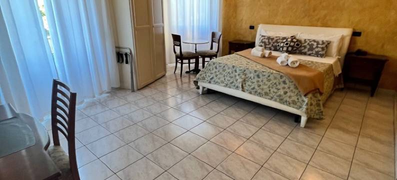 伦格马勒酒店(Hotel Lungomare)图片