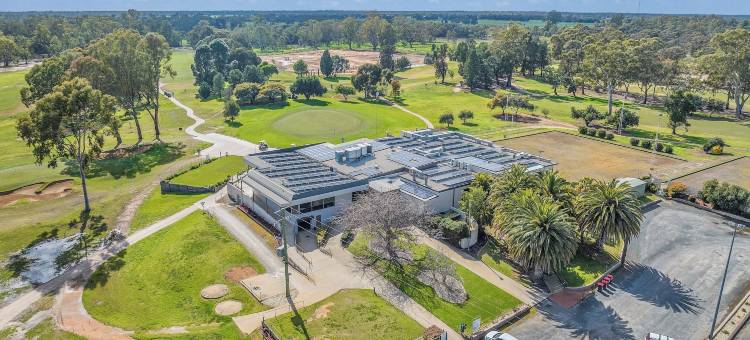 Comfort Suites Clu巴汉姆高尔夫度假村(Comfort Suites Clubarham Golf Resort)图片