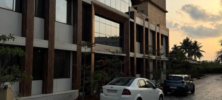 达曼王子花园酒店(Hotel Prince Garden Daman)图片