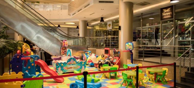 金广场阿贾罗塔娜酒店(KIN Plaza Arjaan)图片