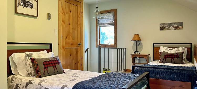 Comfy Bear ~ Ski in/Out Remodeled 2 Bedroom/2 Bath Condo at Snowriver!图片