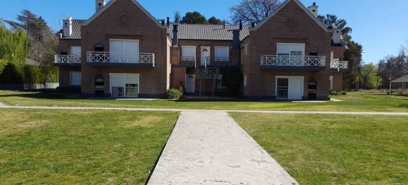 罗布林斯公寓酒店(Los Robles Apart Hotel)图片