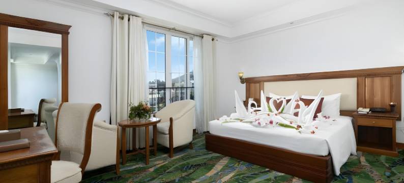 阿拉利亚绿野仙居酒店(Araliya Green Hills - Where Historic Charm Mingles with Natural Beauty)图片