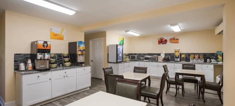 奥科尼湖附近凯艺套房酒店(Quality Inn & Suites Near Lake Oconee)图片