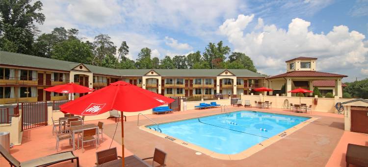 伊克诺旅馆及套房(Americas Best Value Inn Pilot Mountain)图片