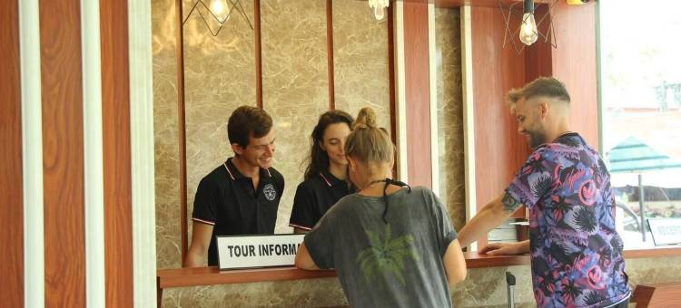 旺阳夜市度假村(Vangvieng Night Market Resort)图片