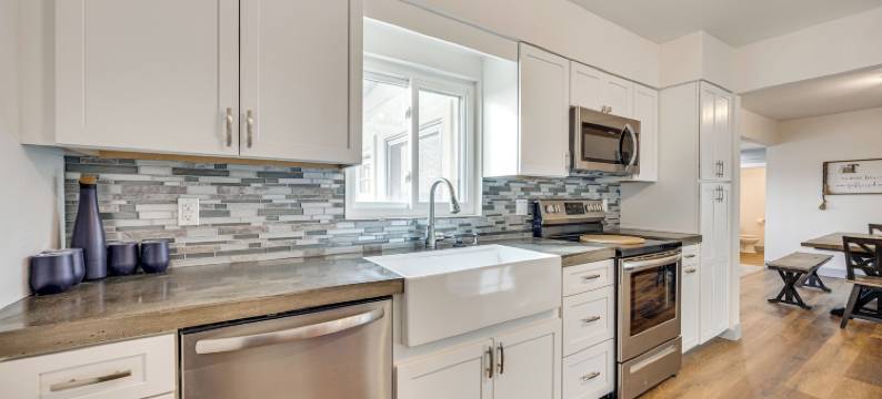 距绘画矿山16英里：宽敞的西姆拉家园！(16 Mi to Paint Mines: Spacious Simla Home!)图片