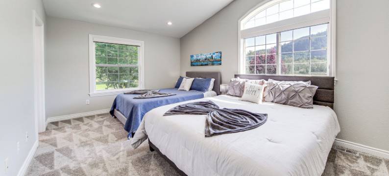 私人池塘和室内泳池：大阿灵顿别墅！(Private Pond & Indoor Pool: Grand Arlington Villa!)图片